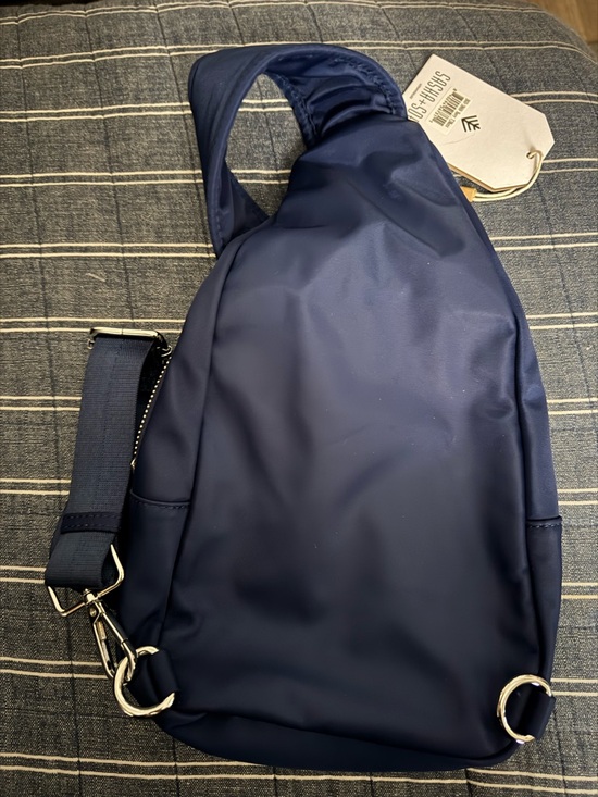 Sasha + Sofi LA Navy Sling Backpack - Compact Everyday Crossbody